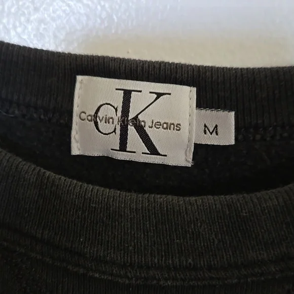 Calvin Klein Sweatshirt Size Medium - Picture 2 of 7
